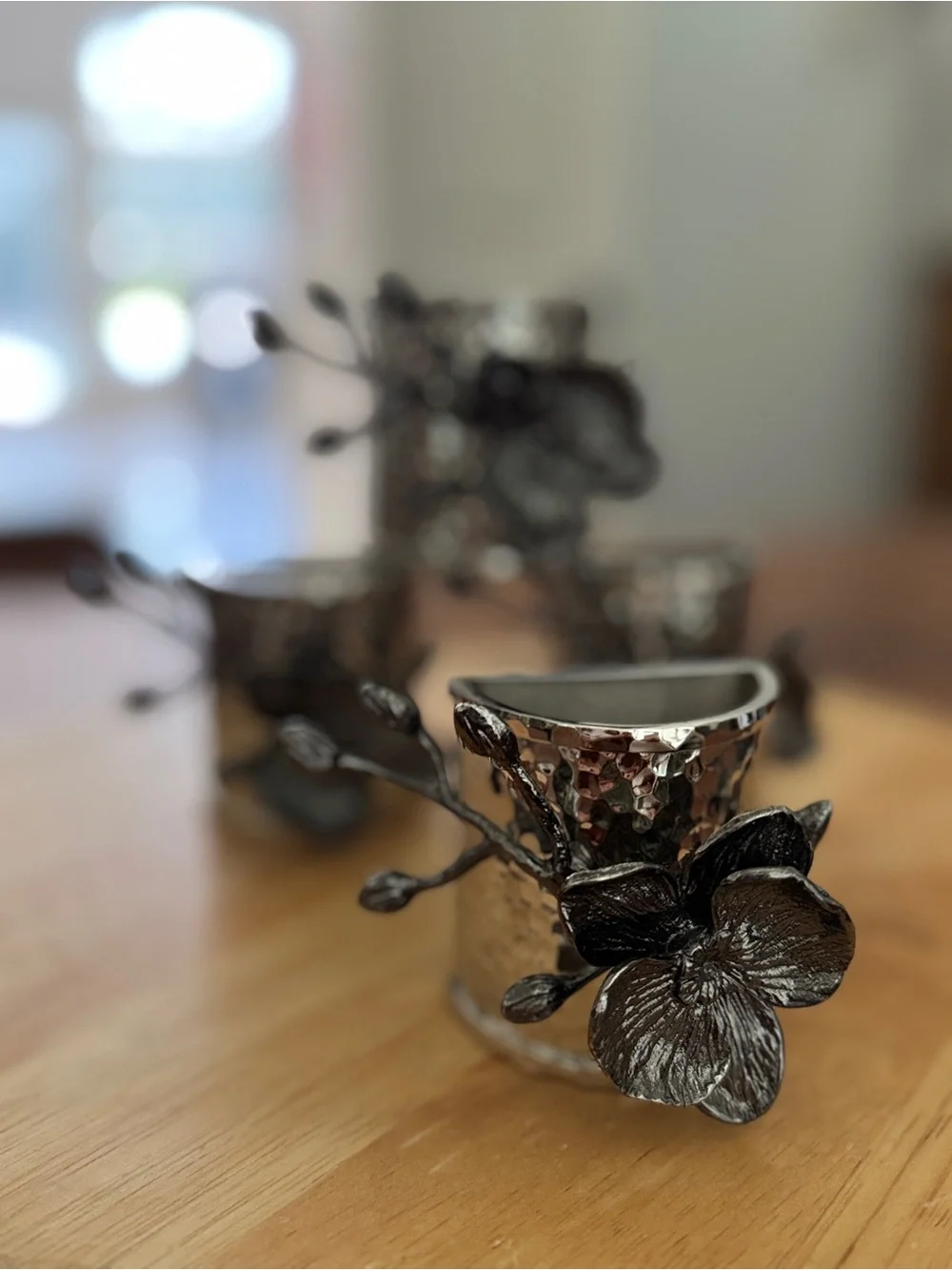 Michael Aram Black Orchid Napkin Ring Set Set of 4